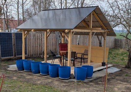 Pavillon ist (fast) fertig